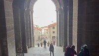 7. 1e paassdag Le Puy-en-Velay