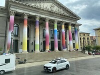 Op de Max Joseph Platz