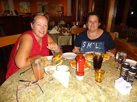 Gelukkig nog een restaurant open!