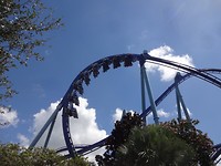 Manta, de hangende achtbaan