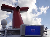 Ja, er ontgaat je niets op de boot....