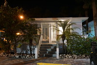 Mooi huisje met veranda vandaag, vlakbij de pier van Fort myers