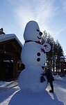 Knuffelen met de sneeuwpop ⛄️