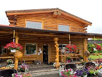 De enige winkel die we vandaag zijn tegen gekomen in  de 410 km die we afleggen….