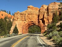 Een van de tunnels bij Red canyon