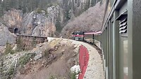De treinrit vanuit Skagway naar White pass