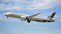 Etihad_Airways_Boeing_787-9_Dreamliner_-_A6-BLA_(ZRH)_(21493403821)