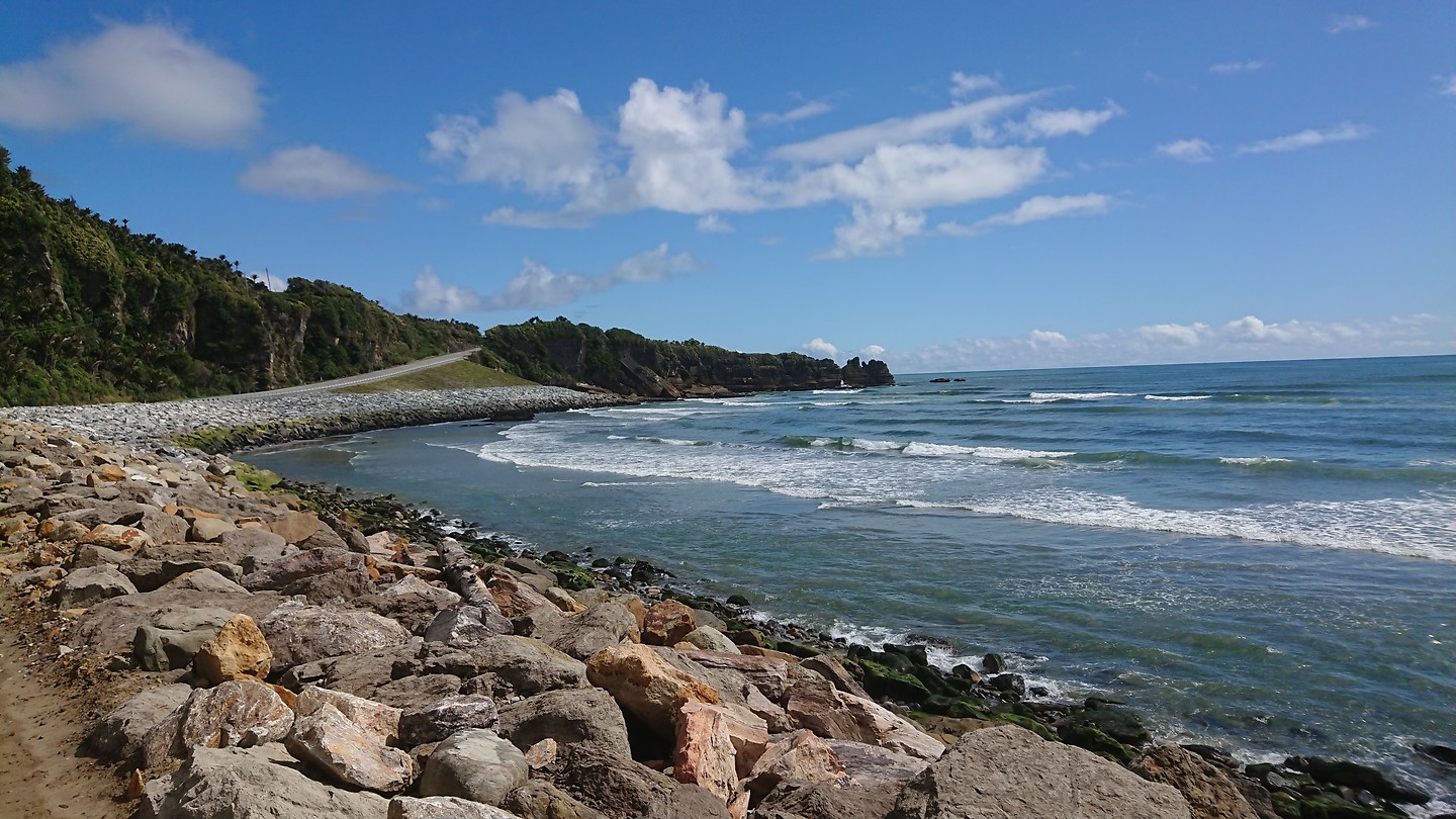 Punakaiki Beach