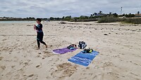 lopend vanaf het strand snorkelen bij Coral Bay