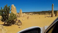 Rijdend tussen de pinnacles