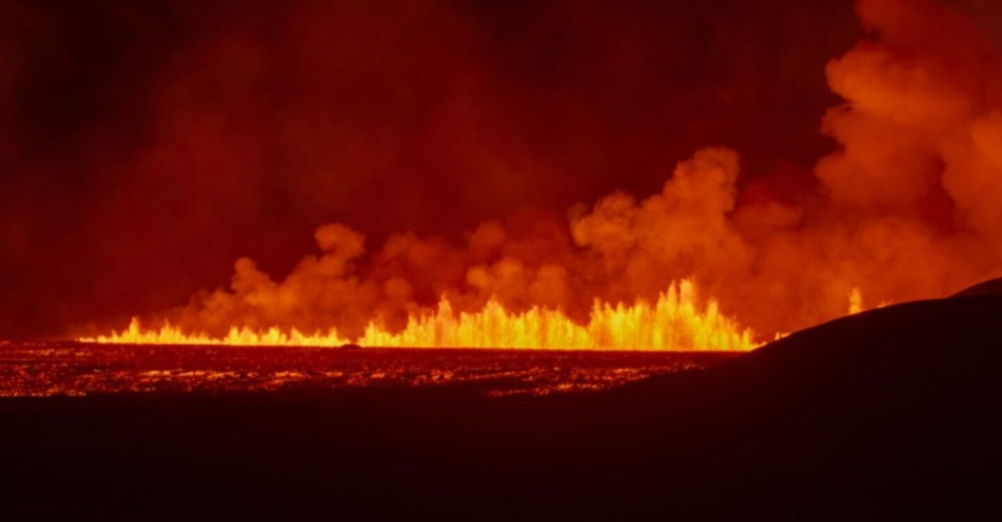 De spetterende lava