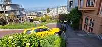 Lombardstreet met zijn 8 bochten
