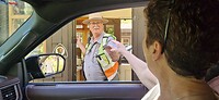 Ranger bij entree Yosemite