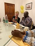 Lenet laat de foto’s van doopfeest zien