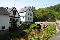P8165102