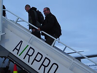 P1223816