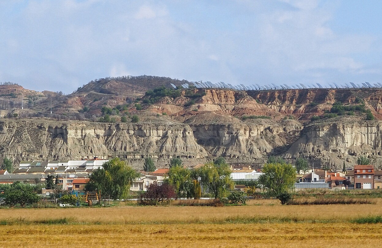PA314948~2