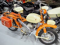 PB055392~2