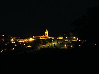 Spello bij avond