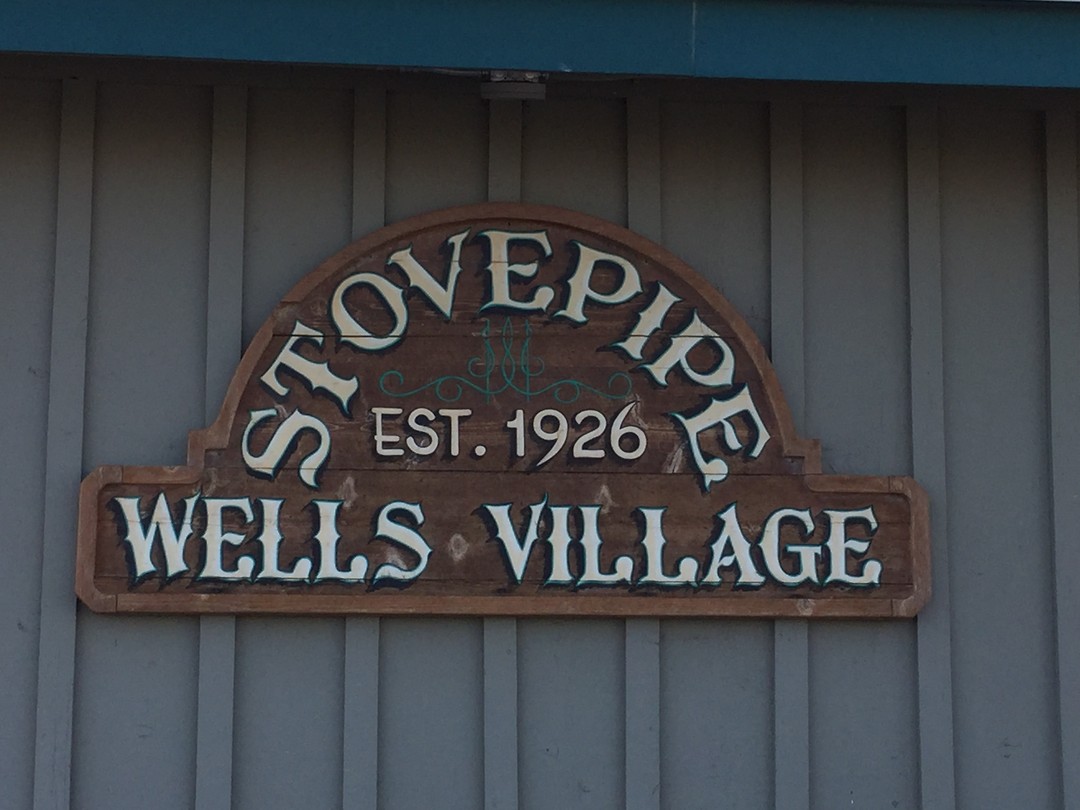 Hello Stovepipe Wells