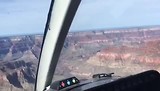 Onze helikopter vlucht boven de Grand Canyom