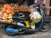 Foodmarket2