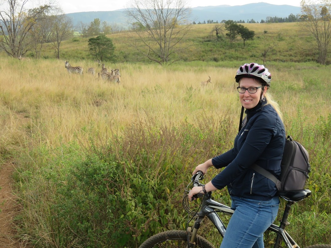 mountainbiken tussen de zebra's