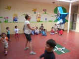 meppen op de piñata