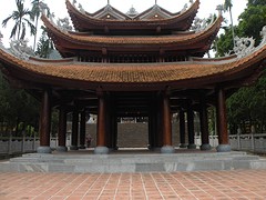 Perfum Pagode, Huong Son