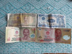 Vietnamees geld: Dong op elke biljet staat Ho Chi Minh.