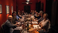 Na iedere reisdag eten we met de hele groep, vanavond in Corrientes