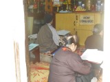 Hanoi/tempel/mantra opzeggen