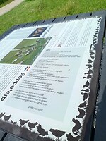 Info bij bankje richting Peins