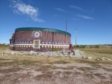 Het museum van Wounded Knee met lekkend dak
