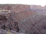De verschillende lagen ontstaan in de tijd zijn hier duidelijk zichtbaar vanaf Dead Horse Point