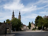 P1005028