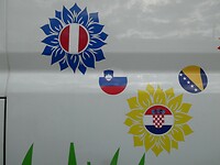 Deze reis: 4 nieuwe landen. Helaas: vlag van Oostenrijk op zijn zij.
