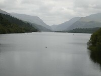 Llyn Padarn: wandeling van Llanrug naar Llanberis