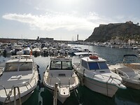 Jachthaven met op de achtergrond het kasteel van Aguilas