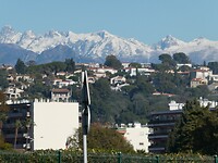 Besneeuwde toppen van de Alpen