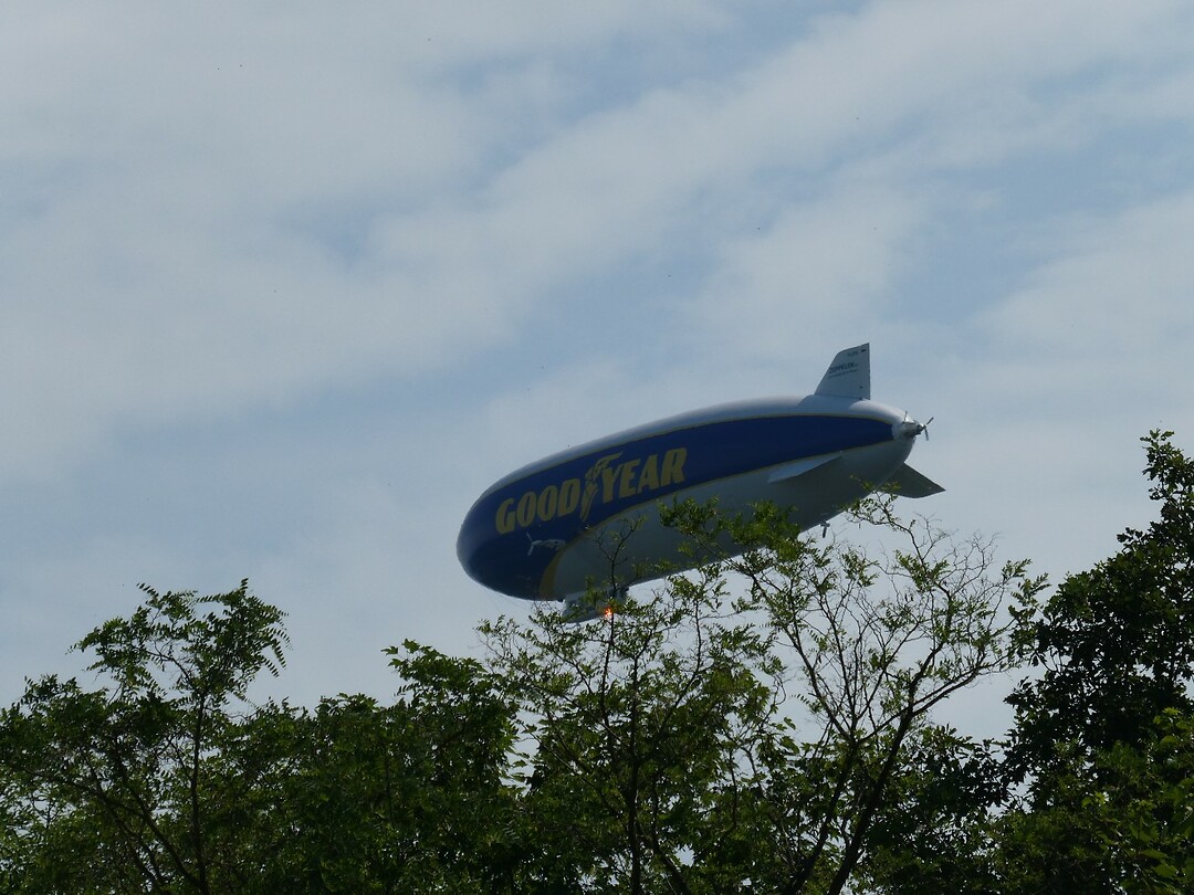 Zeppelin!