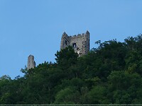 P1007890