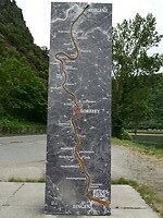 P1007983