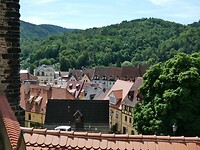 P1008211
