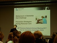 behaviours in dementia that challenge