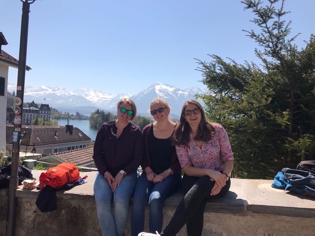 met Marie en Anna Sjoukje