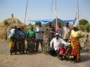 groepsfoto van de familie van traditional healer