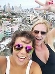 Zwembad met uitzichtje hoor! Bangkok! 😍