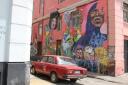 Zomaar een straathoek in Valparaiso