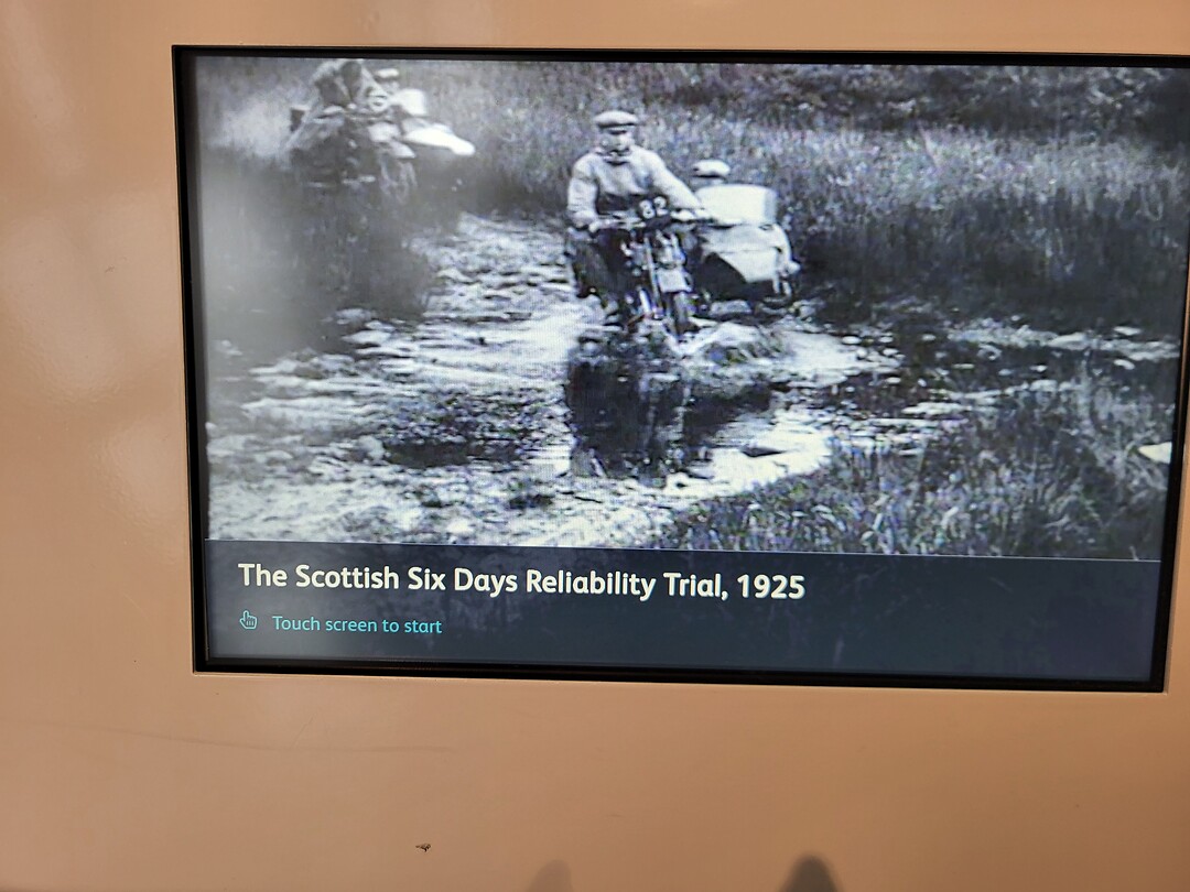 1000135926